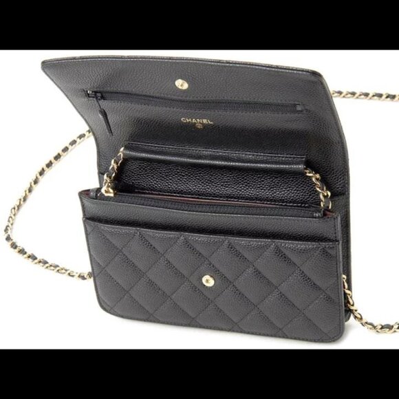 CHANEL Caviar Quilted Wallet On Chain WOC in Black/Gold - Picture 2 of 10